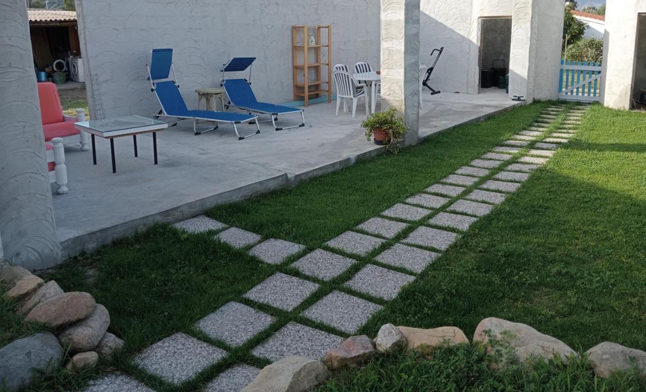 Free Zone Panzió Annunziata Kültér fotó